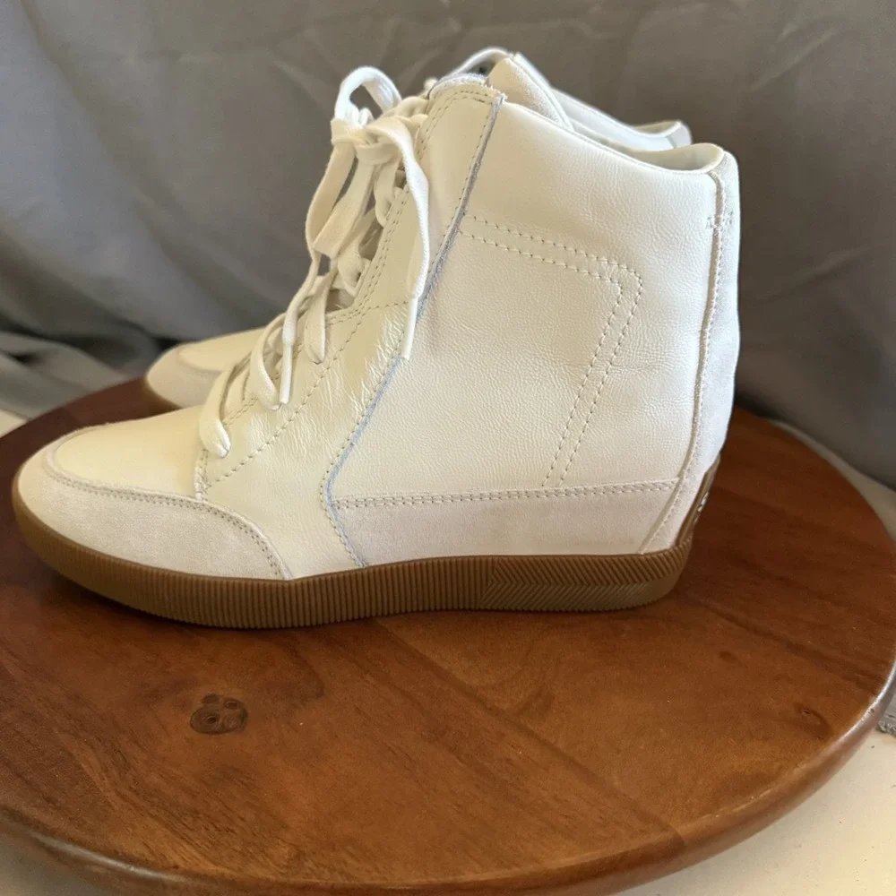 Sorel Women Out N‎ About Wedge Bootie Sea Salt/Gum NL4913-125 size 10 Waterproof